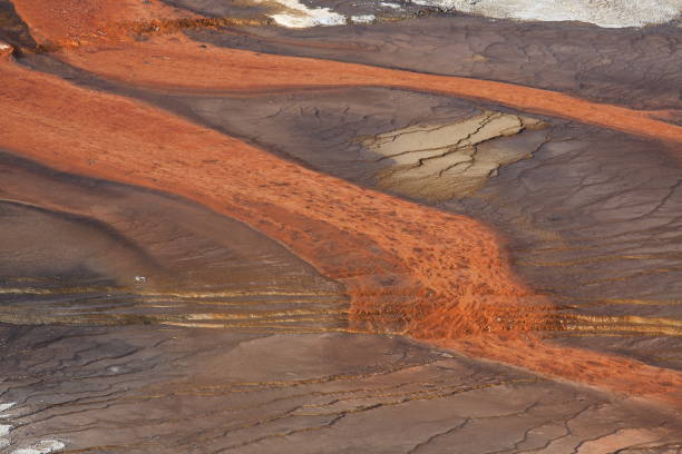 istock Grand Prismatic Spring in Yellowstone National Park 958199162