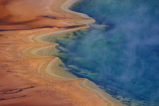 istock Grand Prismatic Spring in Yellowstone National Park 958202454