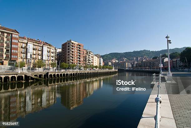 Ría De Bilbao Foto de stock y más banco de imágenes de Bilbao - Bilbao, Aire libre, Ancho