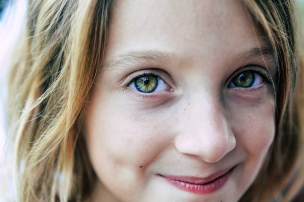 istock Green Eyed Girl 958260134