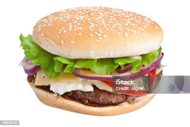 Hamburger Su Sfondo Bianco - Fotografie stock e altre immagini di Alimentazione non salutare - Alimentazione non salutare, Alla griglia, Carne