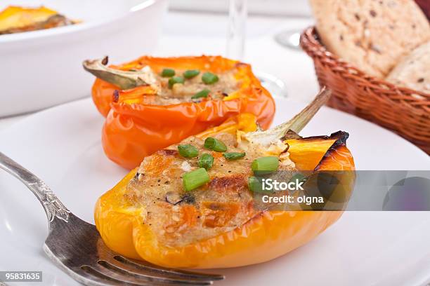 Pimentos Recheado Com Queijo - Fotografias de stock e mais imagens de Alimentação Saudável - Alimentação Saudável, Almoço, Assado