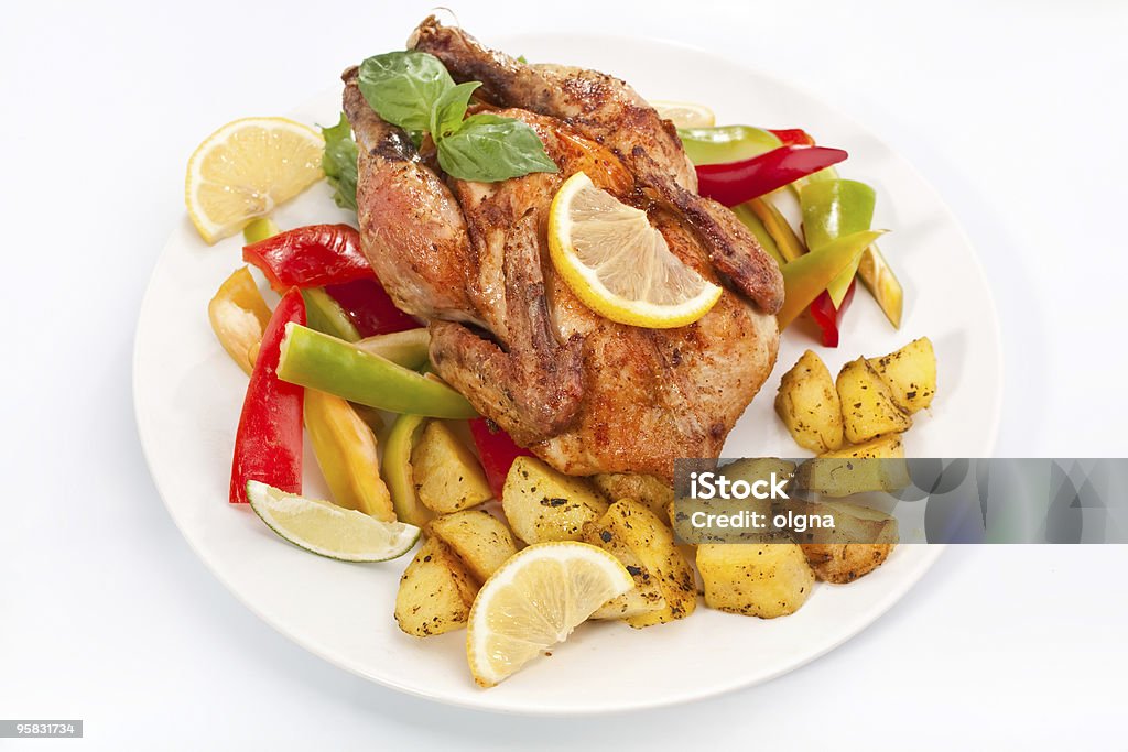 Ensemble de poulet grillé, rôti avec des légumes et plantes - Photo de Aliment libre de droits