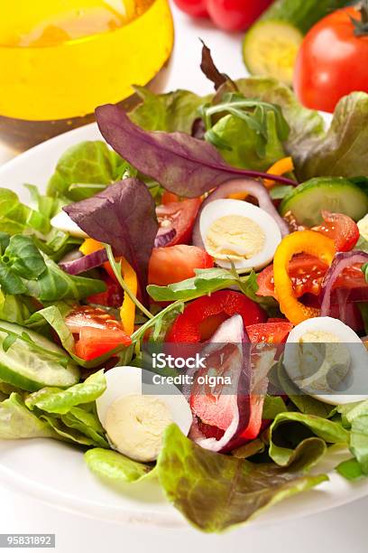샐러드 혼합 메추리알 0명에 대한 스톡 사진 및 기타 이미지 - 0명, 건강한 식생활, 계란 노른자