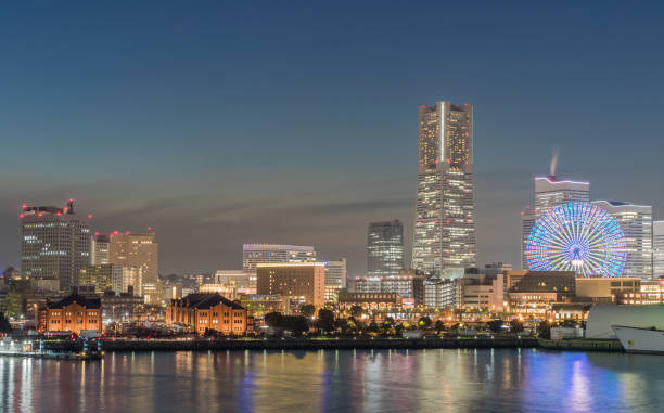 istock Yokohama bayside city view 958389058