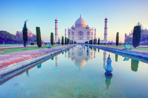 istock Taj Mahal at the sunrise, Arga, India 958400786
