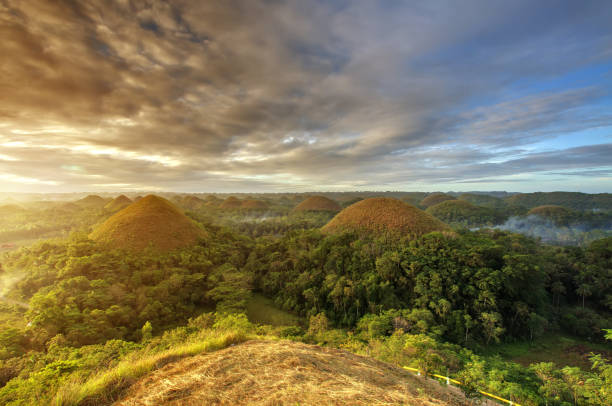 istock Spectacular look at the chocolate hills, Bohol, Philippines 958415780