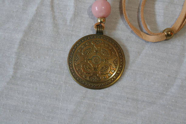 istock THE GOLDEN TALISMAN 958423216