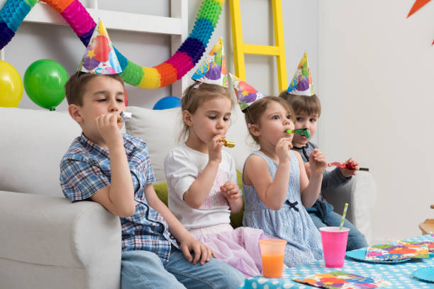istock Children's birthday party 958425190