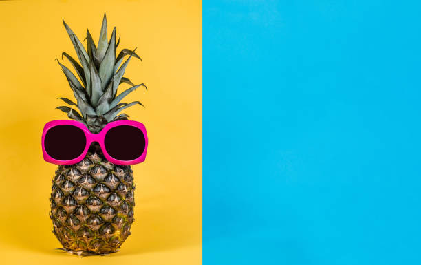 istock Fashion Pineapple. Summer Color. 958512054