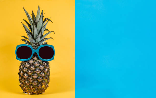 istock Fashion Pineapple. Summer Color. 958512146