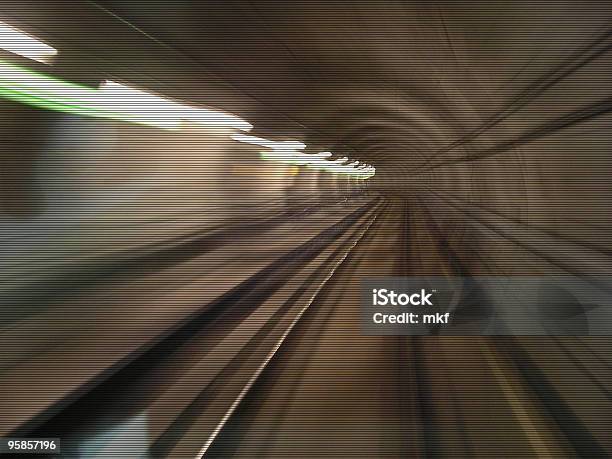 Foto de Scanlines Túnel e mais fotos de stock de Estação de metrô - Estação de metrô, Estrada de ferro, Fotografia - Imagem