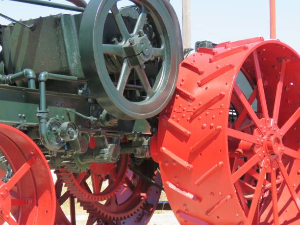 istock tractor, antique, 1913 kerosene-driven 958584516