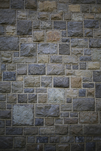 Limestone Hokie Stone Wall