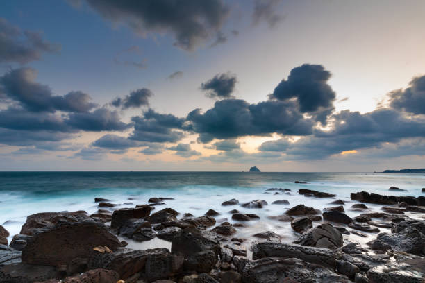 istock Wai Mu Shan Taiwan Seascape 958635650