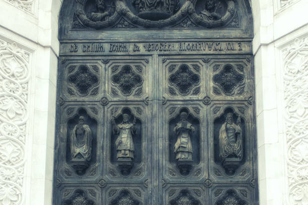 istock Statues of Moscow Christ the Savior (Saviour) Cathedral 958668906