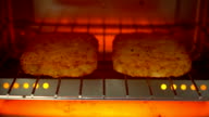 istock Baking Hash Browns in Oven 958703080