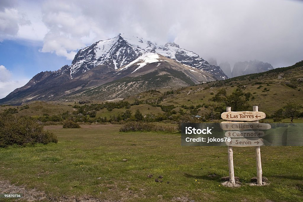 Torres del Paine-trail - Foto stock royalty-free di 2009