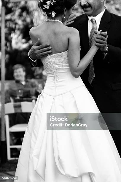 Di Ballo Nuziale - Fotografie stock e altre immagini di Matrimonio - Matrimonio, Padre, Tipo di danza