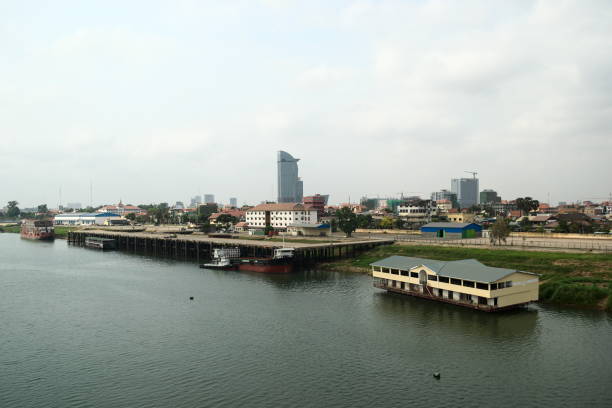 istock Phnom Penh and Mekong river cityscape 958738904