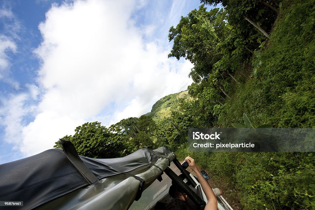 Jungle safari-Abenteuer - Lizenzfrei Geländewagen Stock-Foto