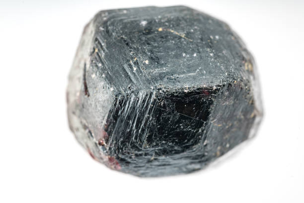 istock garnet mineral with white background studio shot 958789180