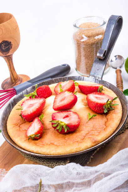 istock Dutch baby pancakes 958806730
