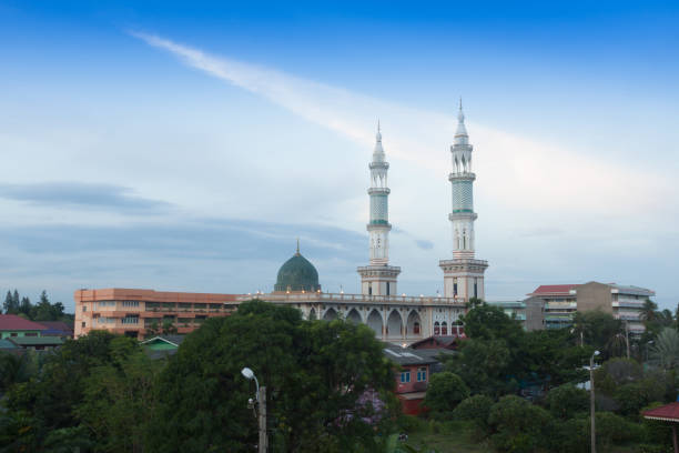 istock Anyusro Mosque in Bangkok , Thailand 958858570