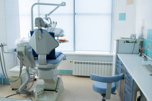 istock Working place of dentist 958950258