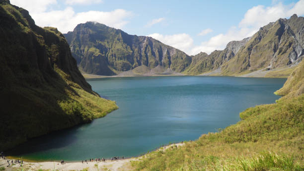 istock Crater Lake Pinatubo, Philippines, Luzon 958987484