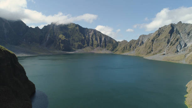 istock Crater Lake Pinatubo, Philippines, Luzon 958992896