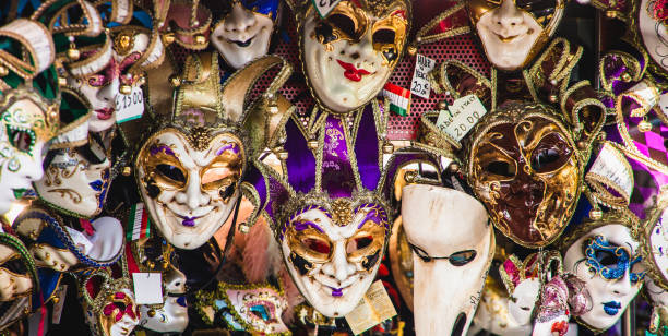 istock Wall of Venetian Carnival Masks 959016792