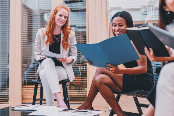 istock Businesswomen in meeting 959020832