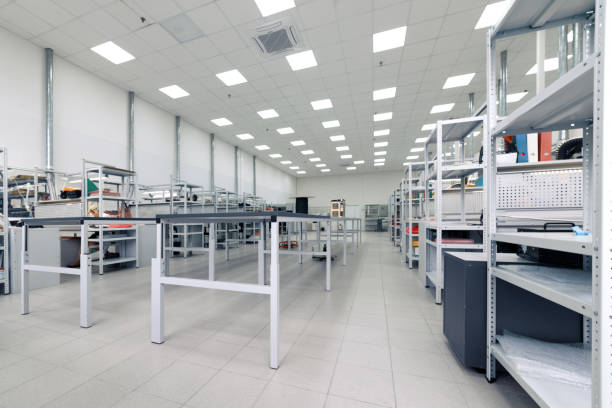istock Factory for the manufacture of electronic printed circuit boards. Workshop surface mounting and pre-assembly 959077020