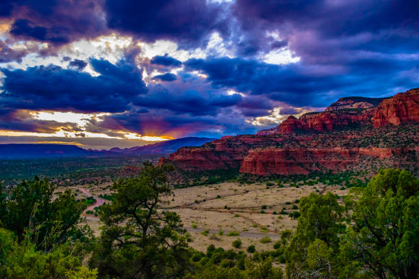 istock Sunset in Sedona, Arizona 959079984