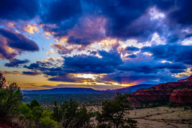 istock Sunset in Sedona, Arizona 959079988
