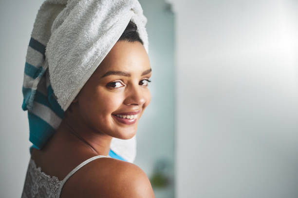 Flaunt Hair Stock Photos, Pictures & Royalty-Free Images - iStock Flaunt Hair Stock Photos, Pictures & Royalty-Free Images - iStock