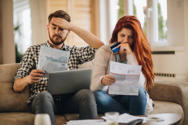 istock We don't have enough money to pay the bills! 959086200