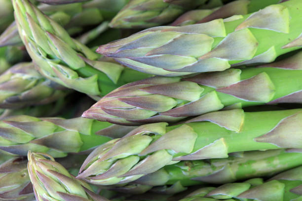 istock A Bunch of green Asparagus close up 959090776