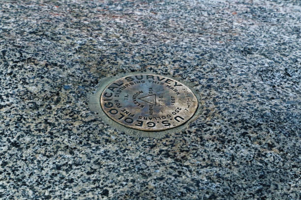 istock Yosemite, geological survey marker in Glacier Point 959120658