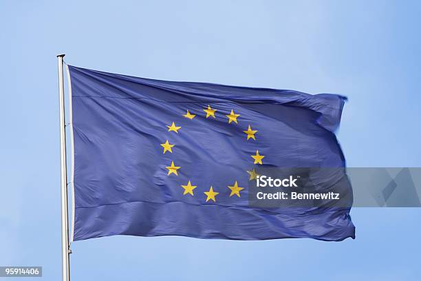 Bandeira Da União Europeia - Fotografias de stock e mais imagens de Azul - Azul, Bandeira, Bandeira da União Europeia