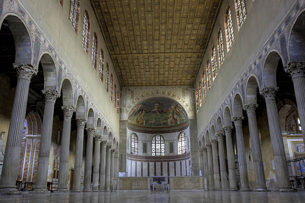 istock Nave of basilica Santa Sabina 95915812