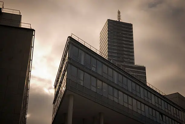 The skyscraper KölnTurm and officebuildings.