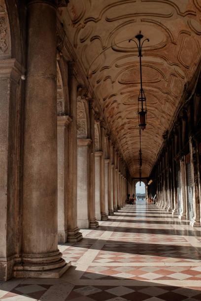 istock Tour to Venice.  Attractions in Venice 959203338