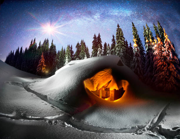 istock Christmas House in the Carpathians 959253644