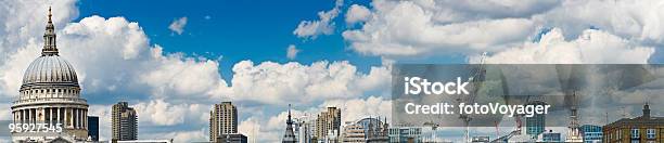 Londyn Skyline Panorama - zdjęcia stockowe i więcej obrazów Architektura - Architektura, Bez ludzi, Budynek z zewnątrz