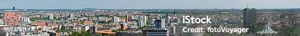 Przedmieścia I Miasta Berlin - zdjęcia stockowe i więcej obrazów Berlin - Berlin, Panoramiczny, Krajobraz miejski