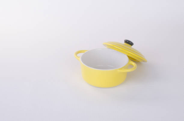 istock pot or ceramic food pot on a background 959315866