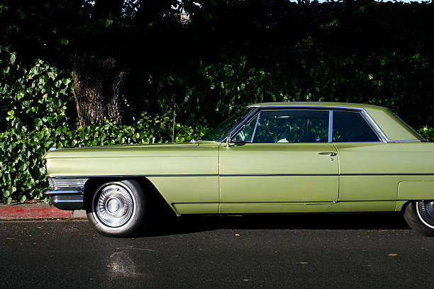 istock Green American Vintage Car 95933115