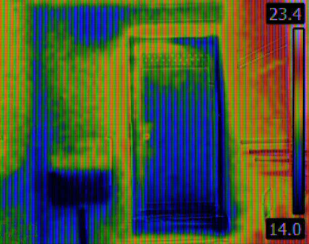 istock Toilet Flusher Water Leak Thermogram 959333472